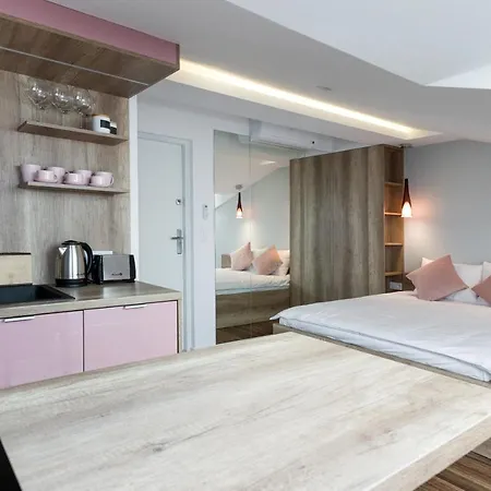 Between Old Town And Jewish Quarter - Great Pleace Apartamento *